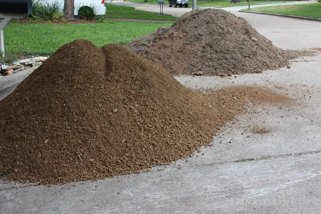 Soil and Gravel Delivered